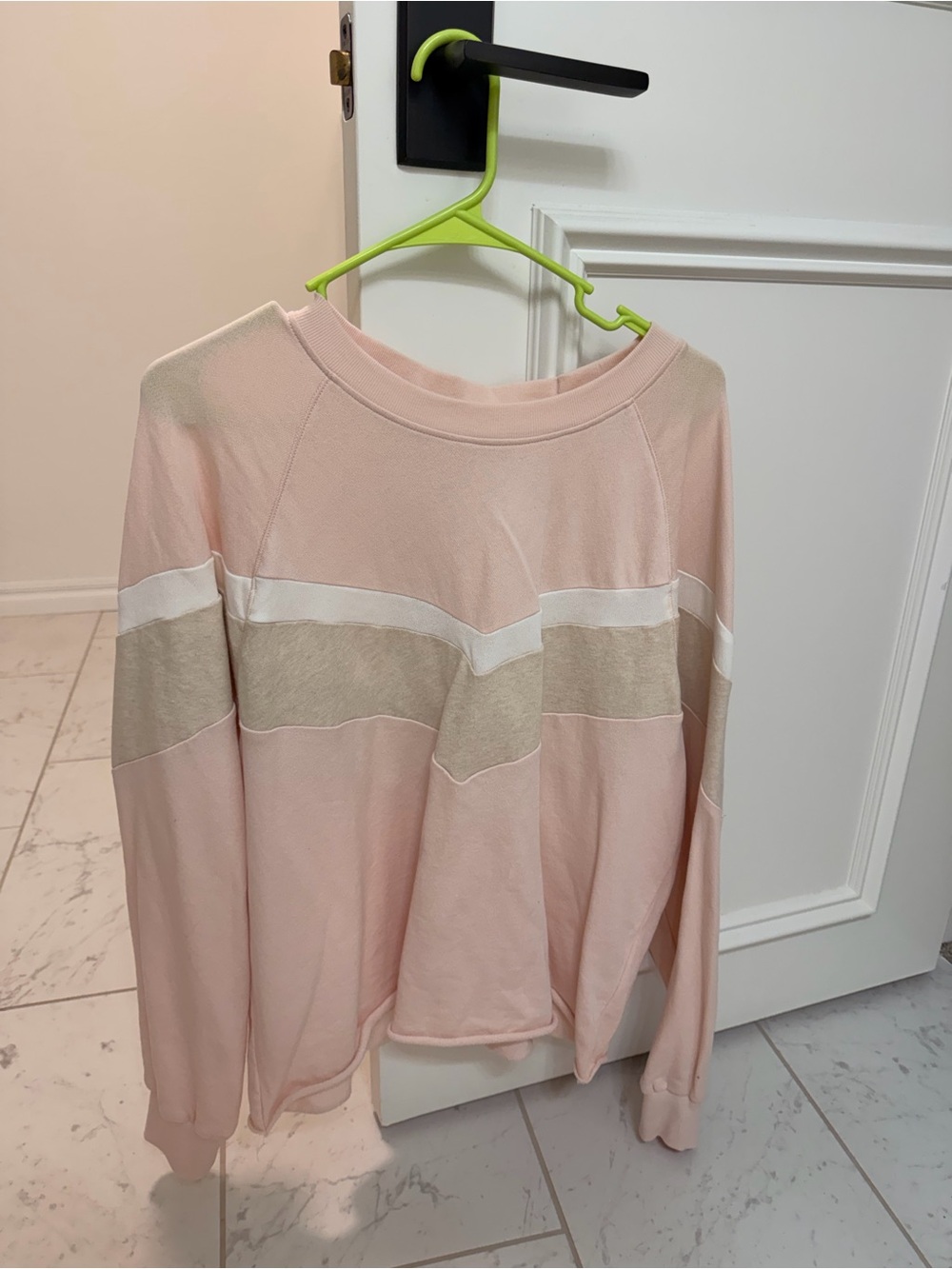 Grey State Pale Pink Crewneck Sweatshirt with Cream Trim